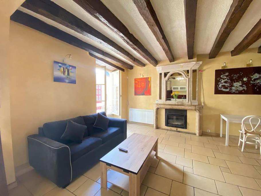 Charmant Appartement - Centre Cite Plantagenet!!! Le Mans Buitenkant foto